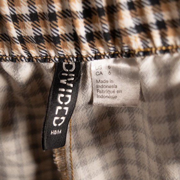 Straight Legged Preppy Brown Black and White Plaid Checkered H&M Pants - Picture 3 of 3